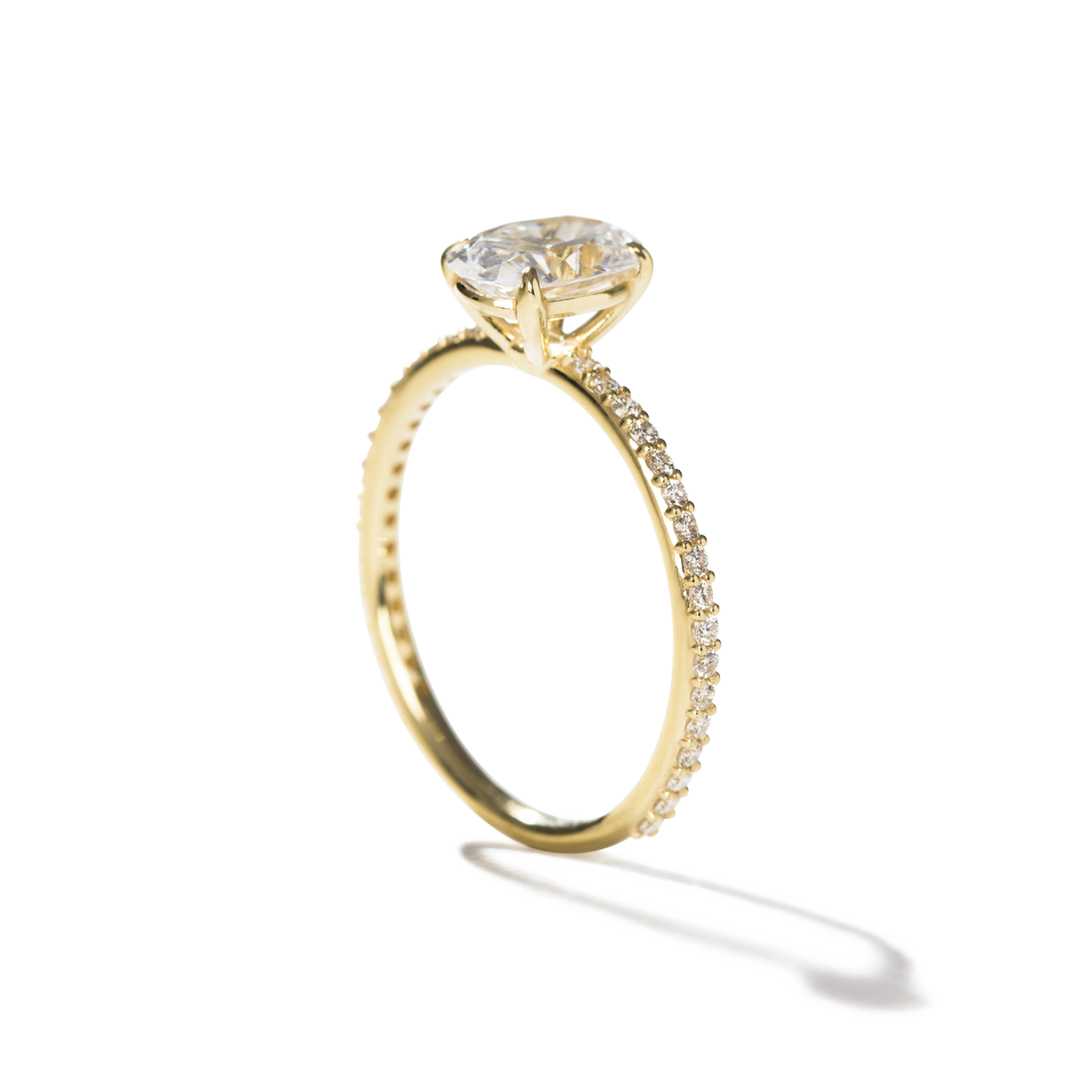 Solitaire Pave
