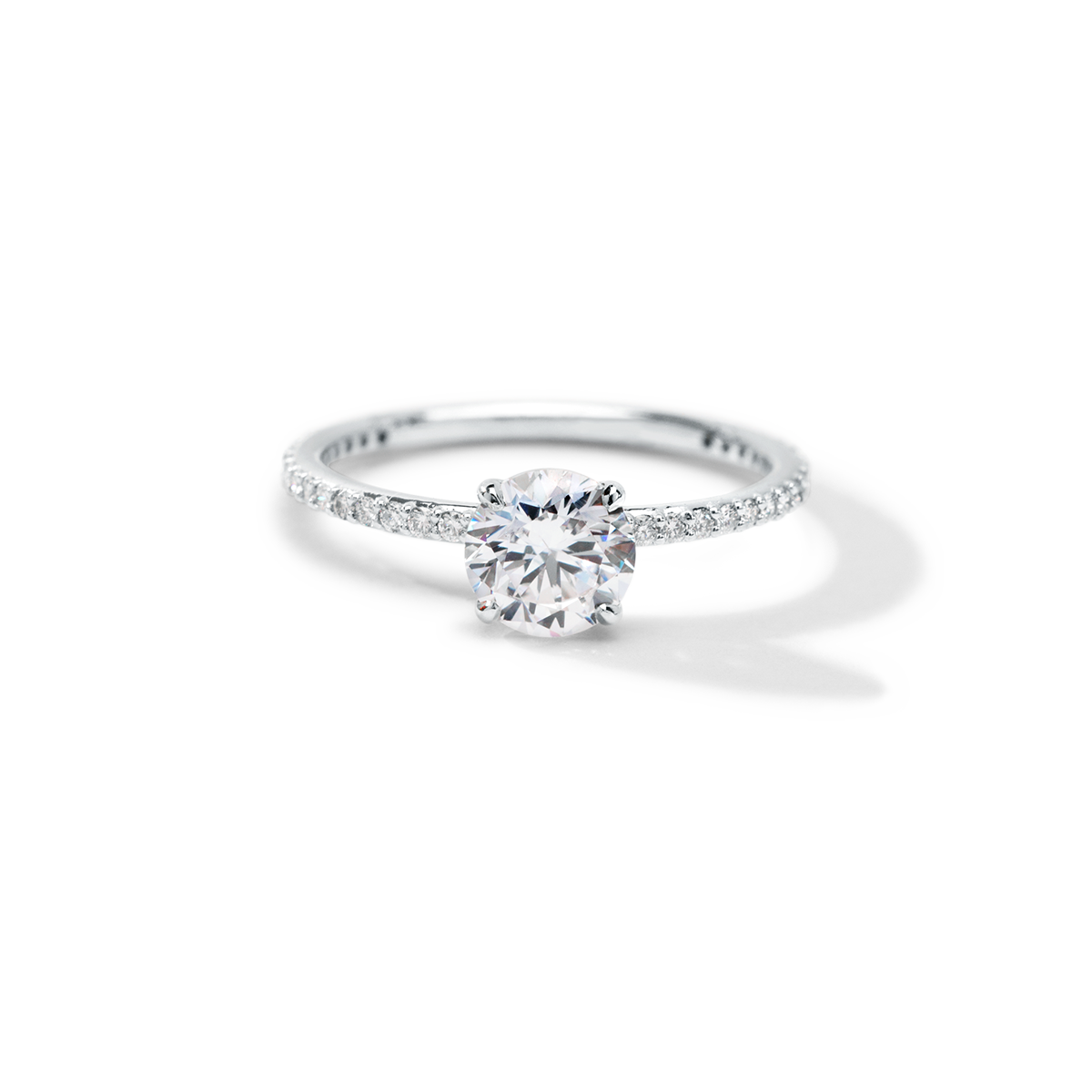 Solitaire Pave