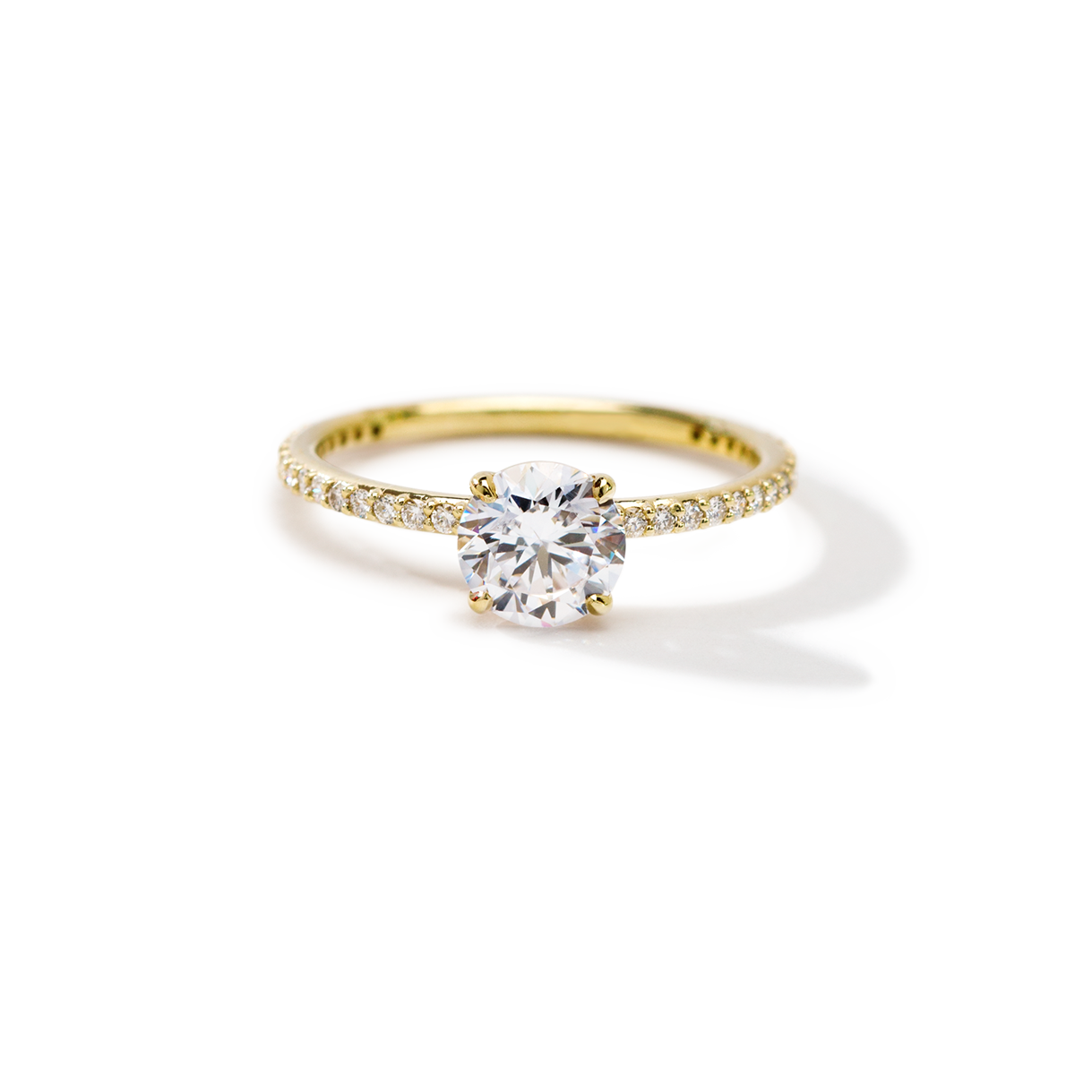 Solitaire Pave