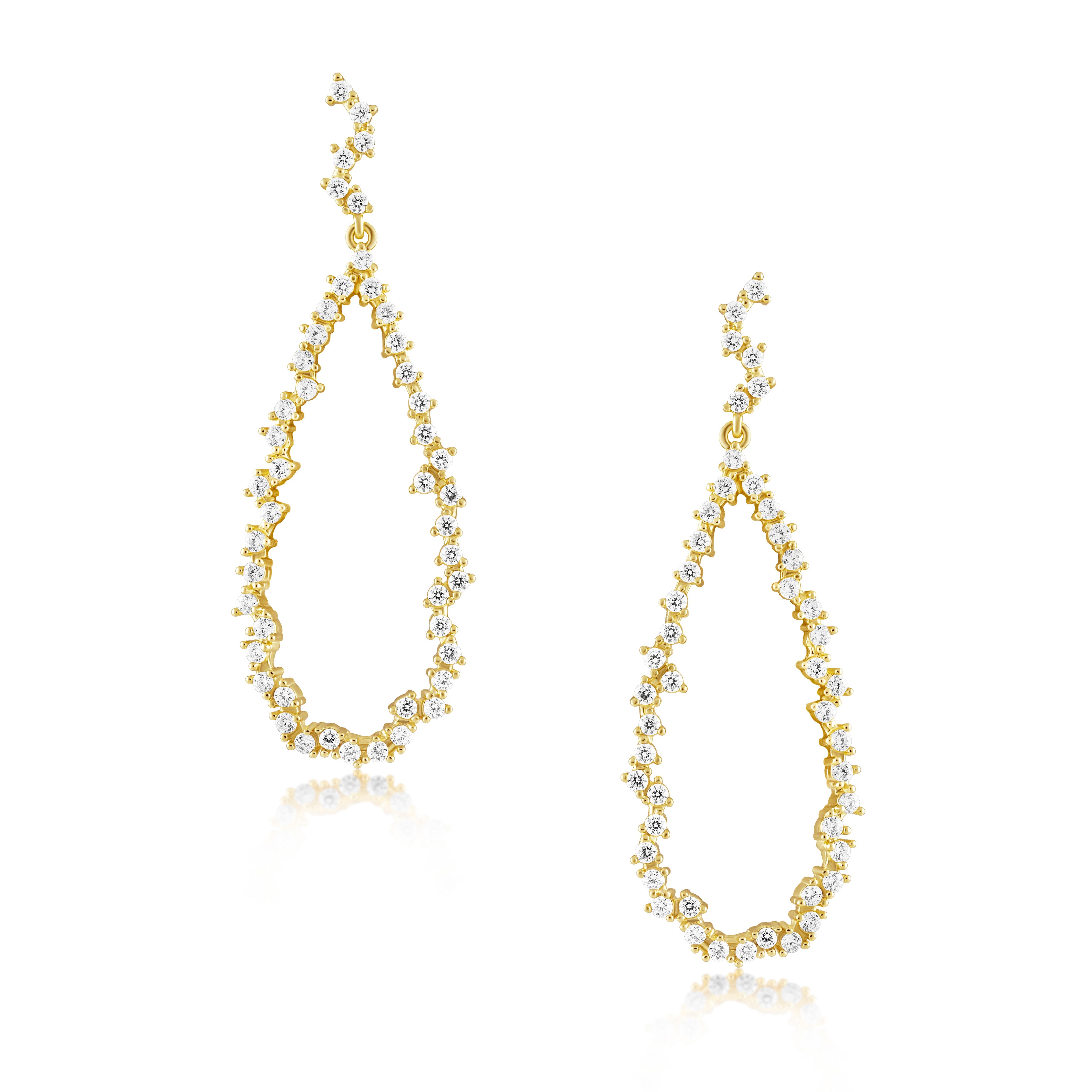 Jennifer Pave Drop Earring