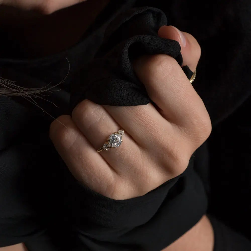 VIVIENNE - LAB THREE STONE - Engagement Ring