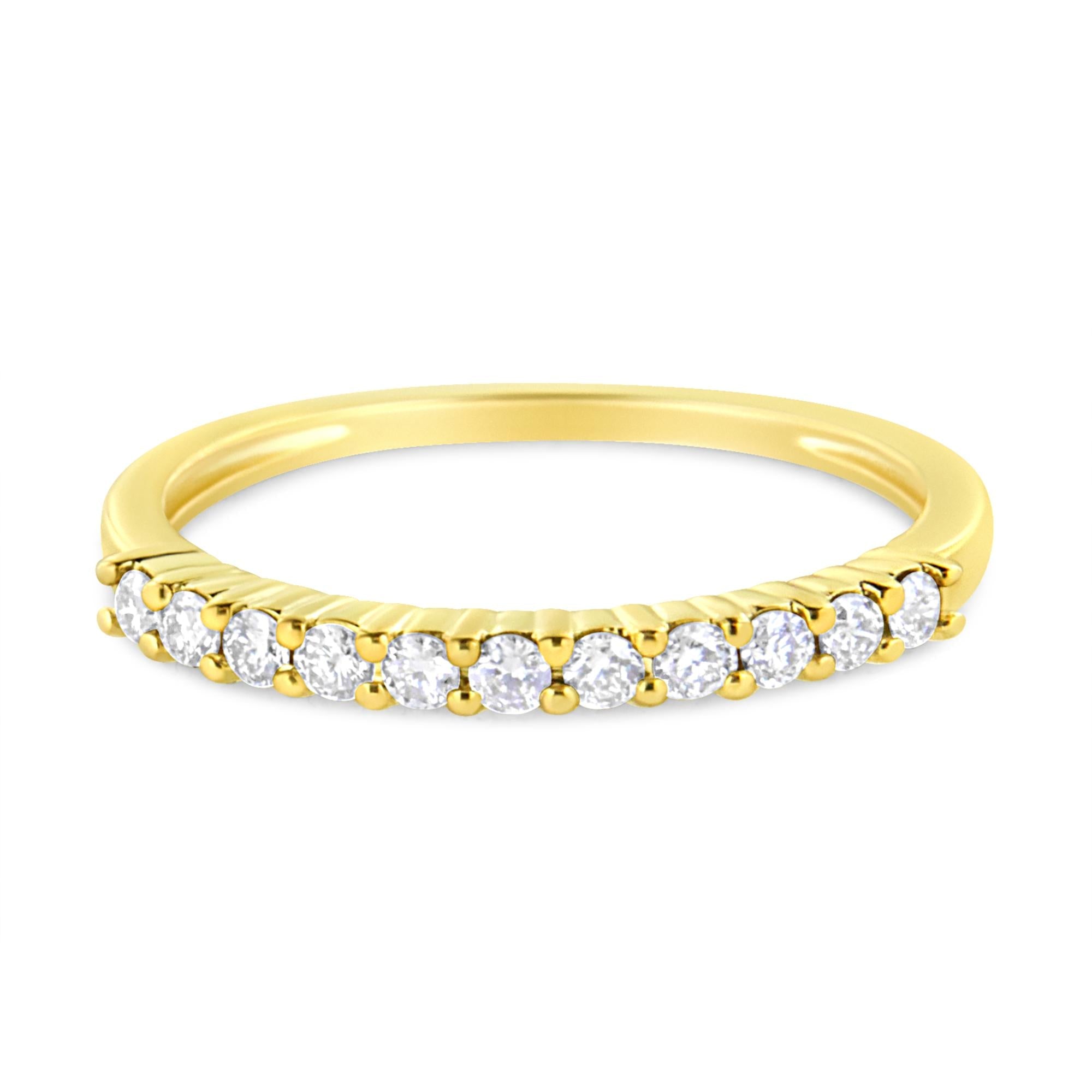 IGI Certified 1/4 Cttw Diamond 10K Yellow Gold