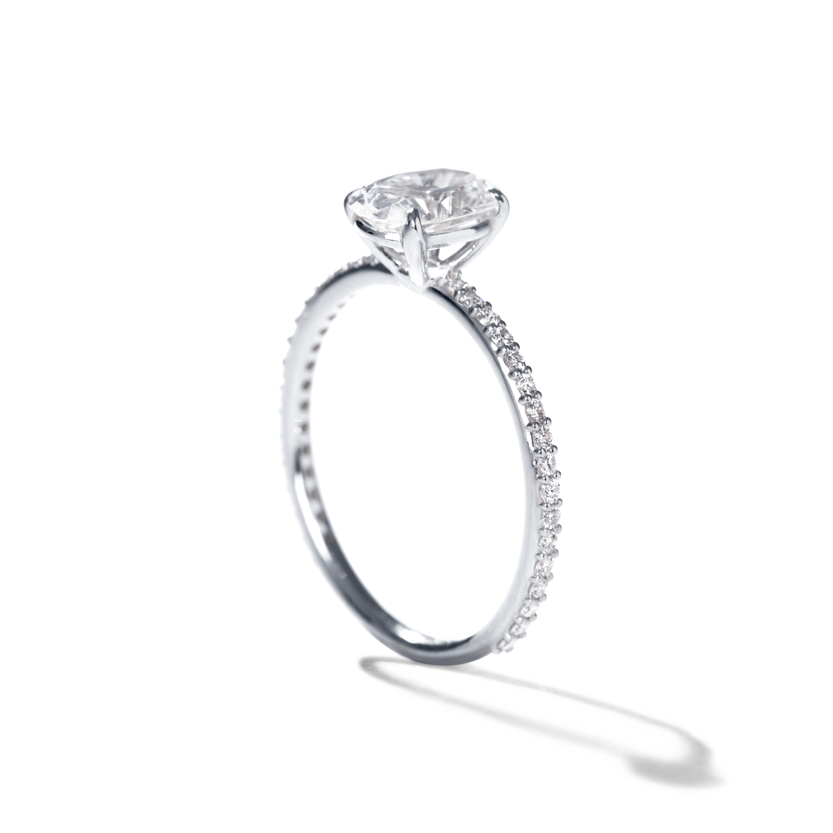 Solitaire Pave