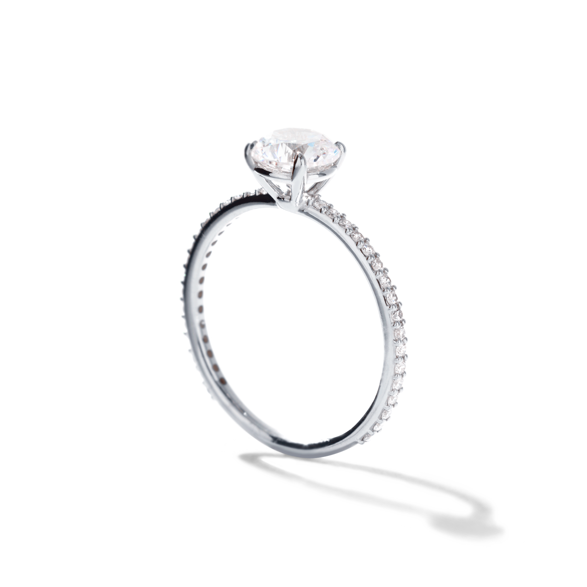 Solitaire Pave