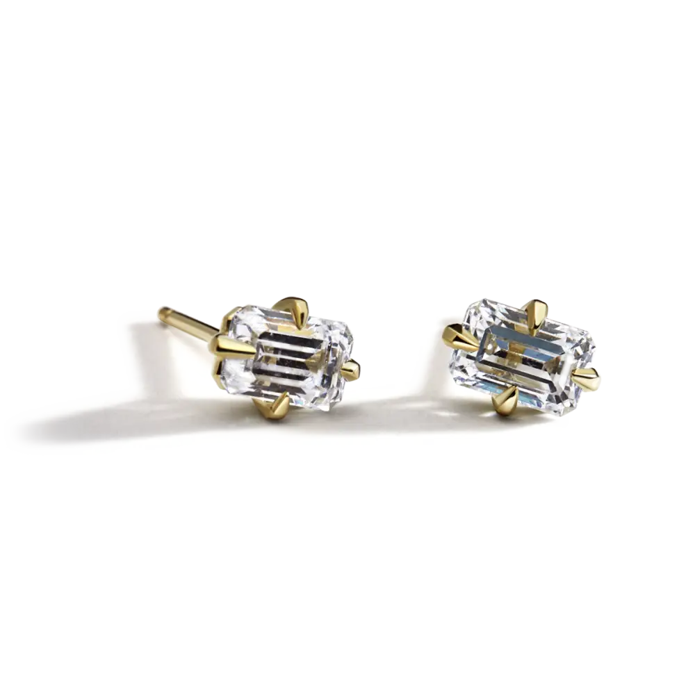 EMERALD STUDS - 14K Yellow Gold / Emerald