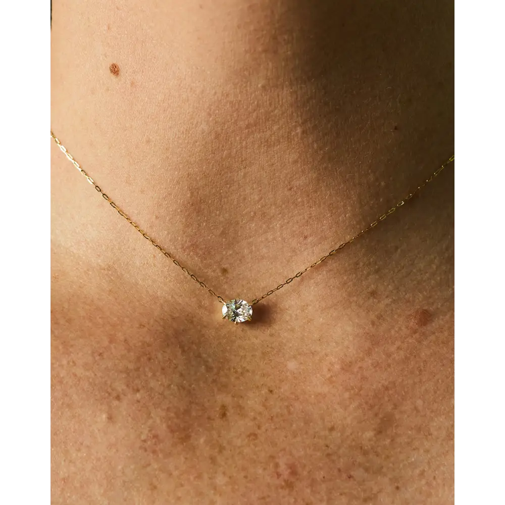 OVAL PENDANT