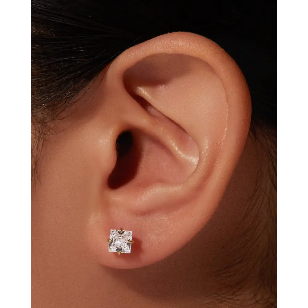 PRINCESS STUDS